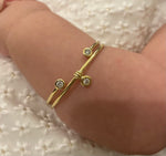 Load image into Gallery viewer, YELLOW GOLD BRACELET WITH DIAMOND CHARM
